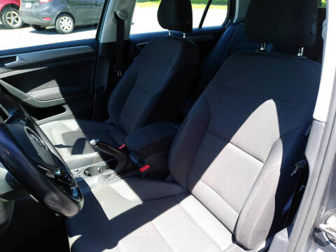 2017 Volkswagen Golf
