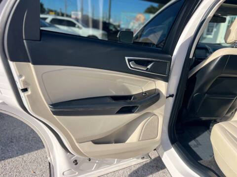 2018 Ford Edge Titanium