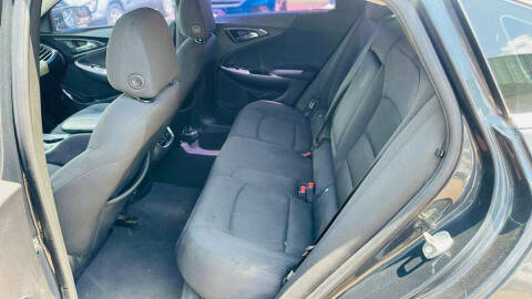 2017 Chevrolet Malibu LT