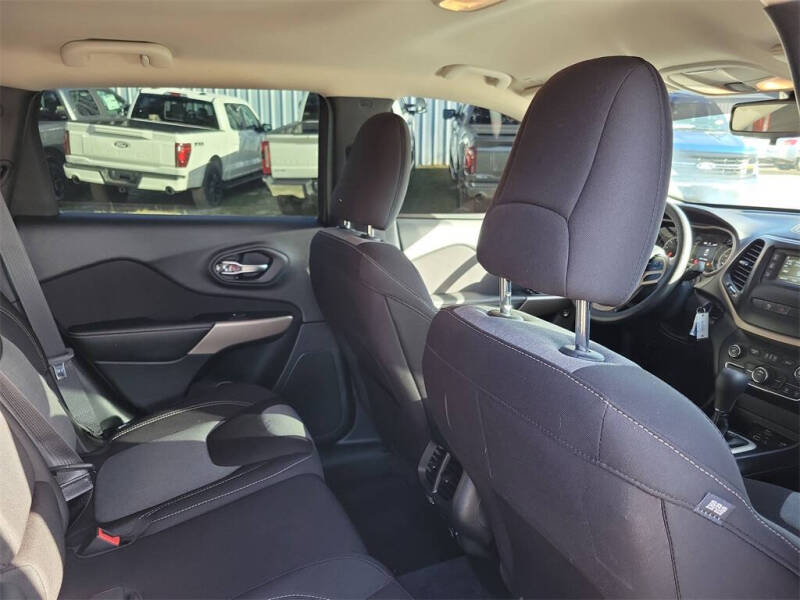 2018 Jeep Cherokee Latitude