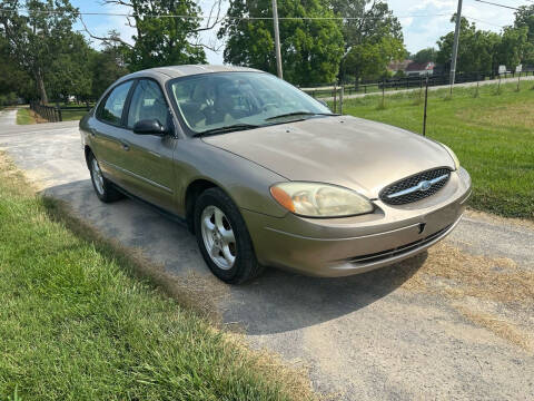 2003 Ford Taurus for sale at TRAVIS AUTOMOTIVE in Corryton TN