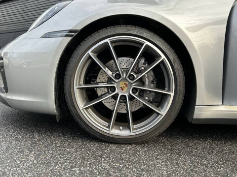 2021 Porsche 911 Carrera