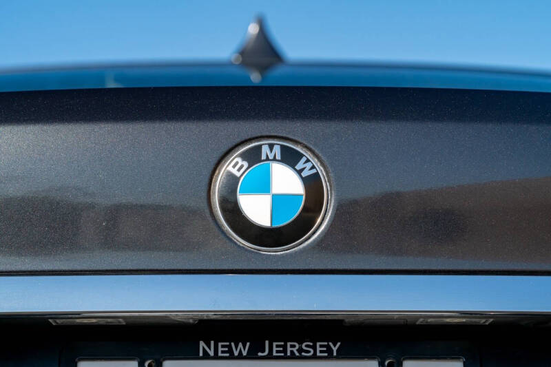 2011 BMW 7 Series 750Li xDrive