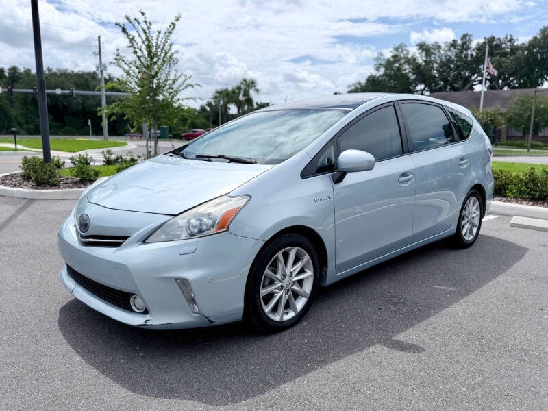2012 Toyota Prius v Five