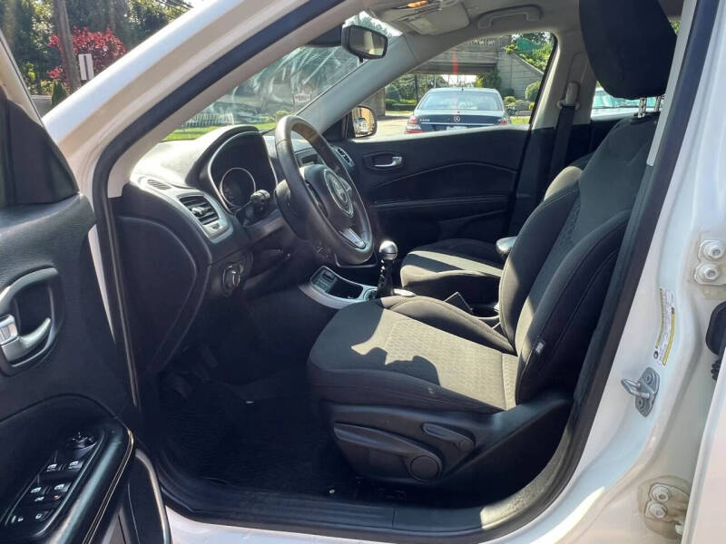2019 Jeep Compass Sport