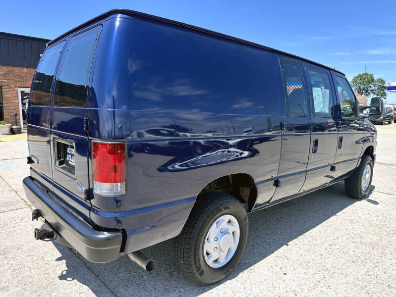 2008 Ford E-Series E-350 SD
