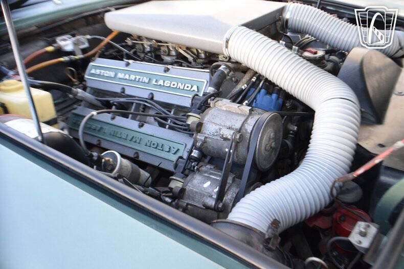 1976 Aston Martin V8 Vantage