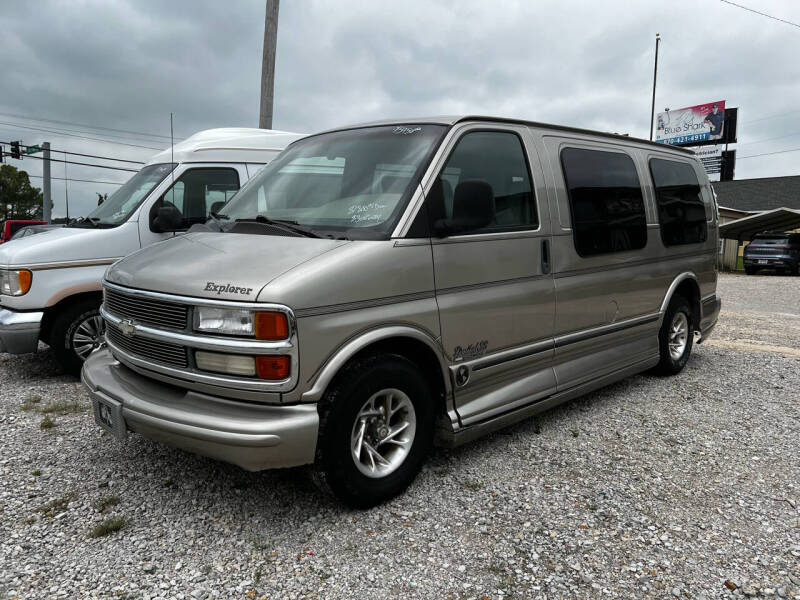 2001 Chevrolet Express 1500