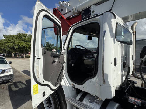 2015 Freightliner M2 112