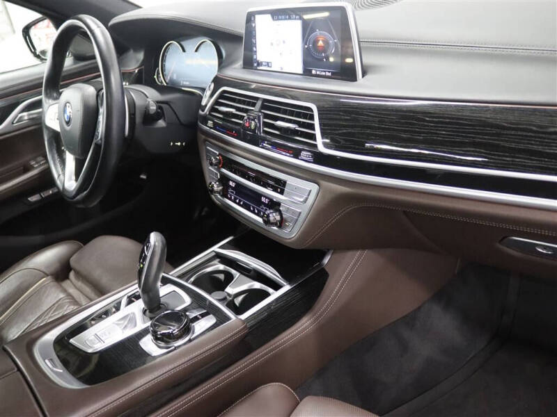 2017 BMW 7 Series
