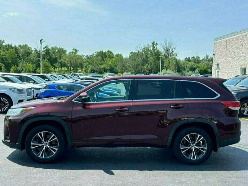 2017 Toyota Highlander LE