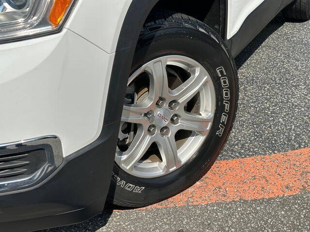 2017 GMC Acadia SLE-1