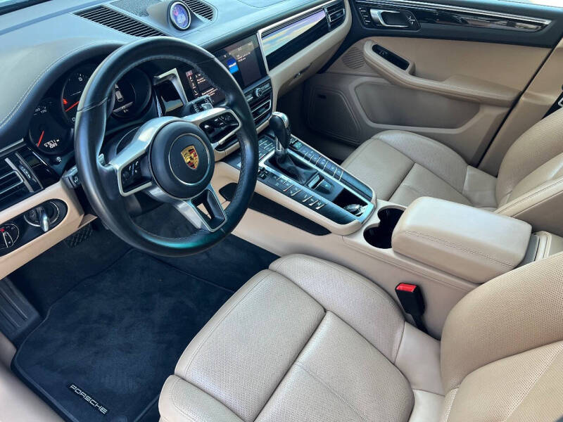 2021 Porsche Macan