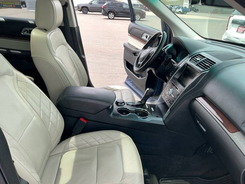 2016 Ford Explorer Platinum