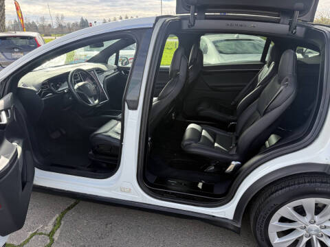 2016 Tesla Model X 75D