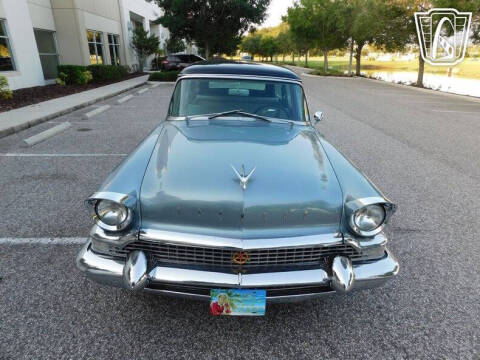 1957 Packard Clipper