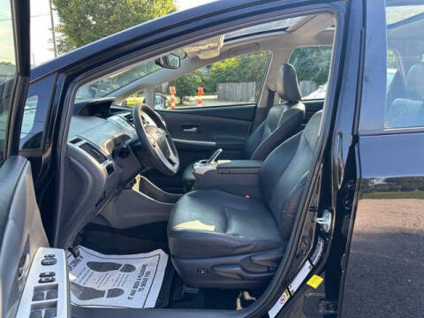 2012 Toyota Prius v Five