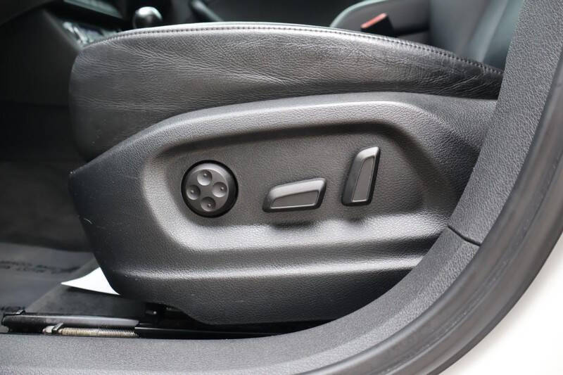 2015 Audi Q3 2.0T Premium Plus