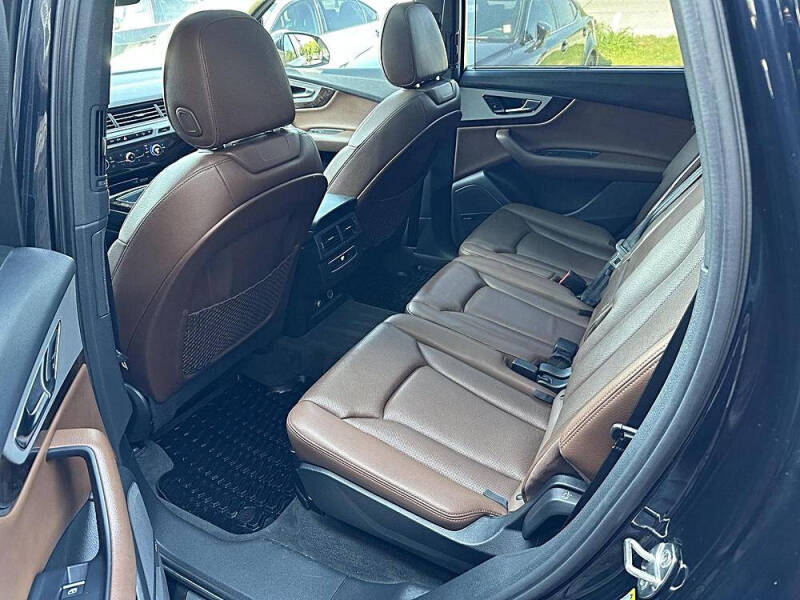 2018 Audi Q7 2.0T quattro Premium Plus