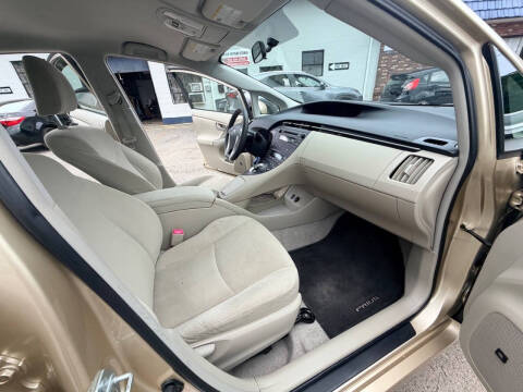 2011 Toyota Prius Two
