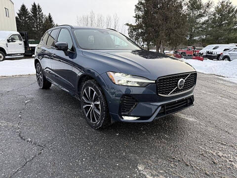 2024 Volvo XC60 B5 Plus Dark Theme