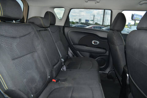 2014 Kia Soul +