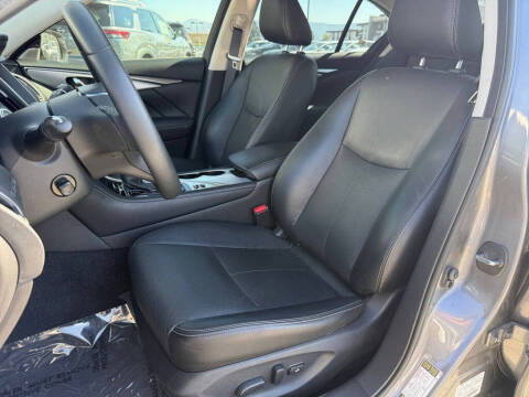 2022 Infiniti Q50 Luxe