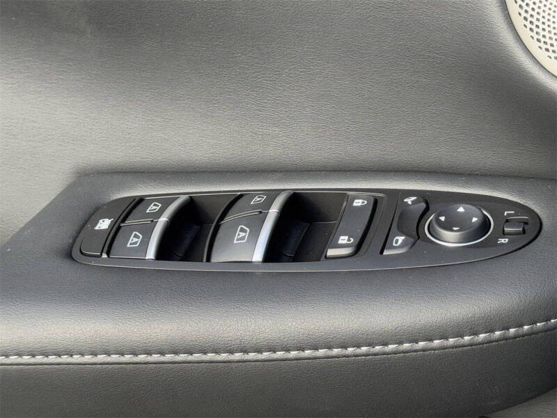 2025 Infiniti QX50 Sport