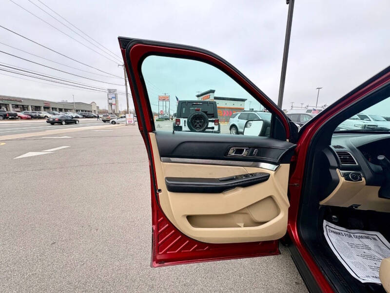 2017 Ford Explorer