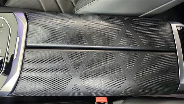 2024 BMW 7 Series 740i