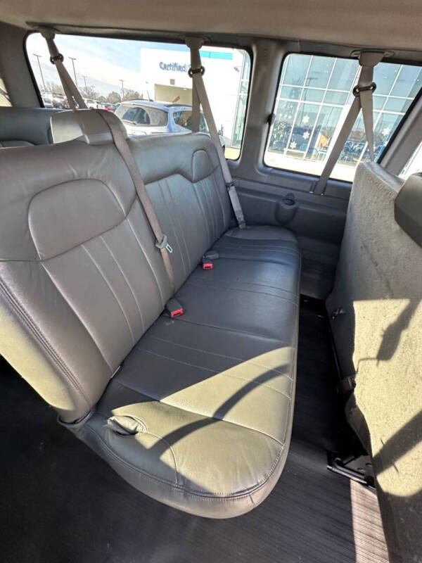 2020 GMC Savana LS 3500