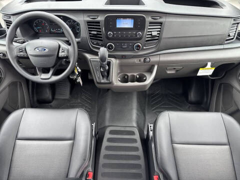 2025 Ford Transit 250