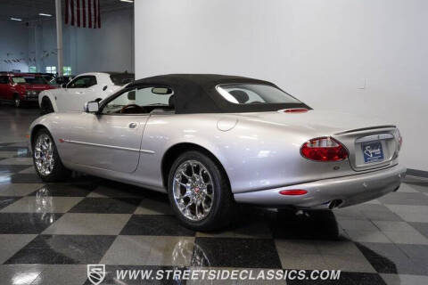 2001 Jaguar XKR