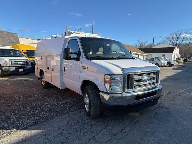 2021 Ford E-Series E-350 SD