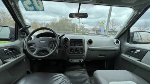 2005 Ford Expedition XLT NBX