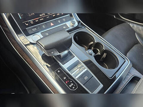 2019 Audi Q8 quattro Premium Plus 55 TFSI