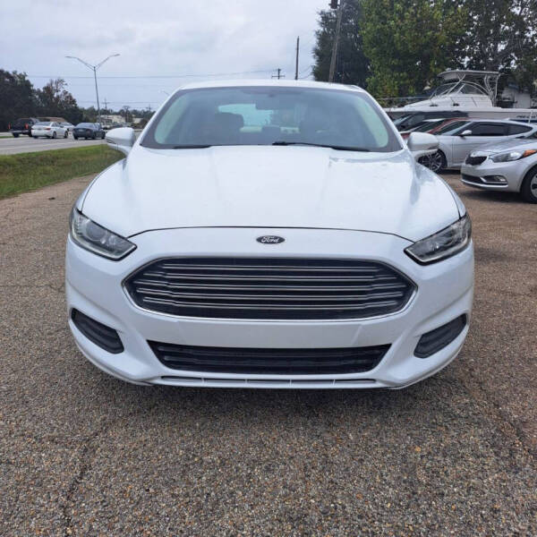 2014 Ford Fusion SE