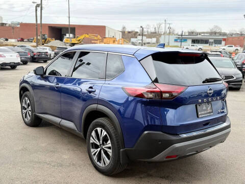 2022 Nissan Rogue SV