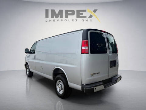2026 Chevrolet Express 2500