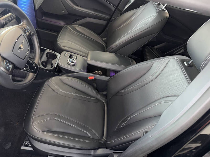 2024 Ford Mustang Mach-E Premium