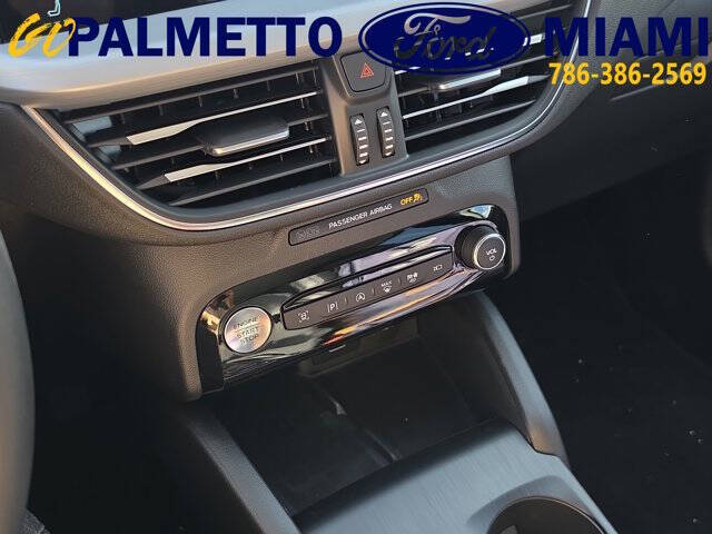 2024 Ford Escape Platinum