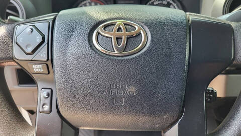 2017 Toyota Tacoma SR5