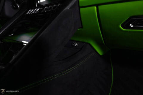 2024 Lamborghini Urus S