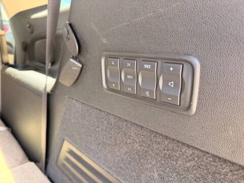 2011 GMC Acadia Denali