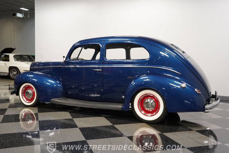 1940 Ford Deluxe