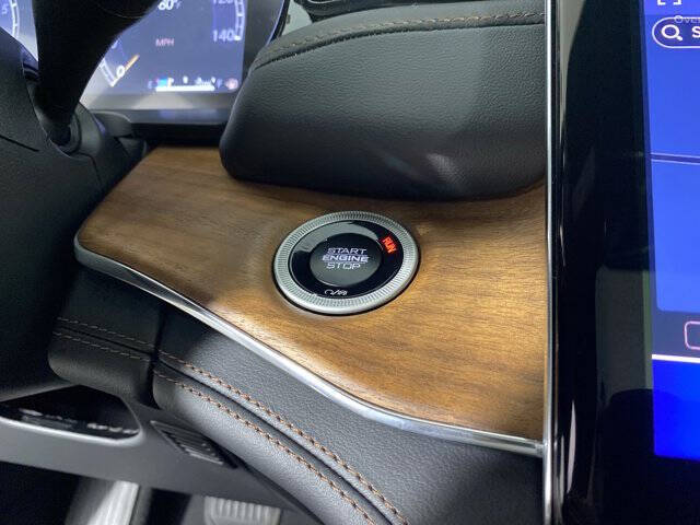 2025 Jeep Grand Cherokee Summit Reserve