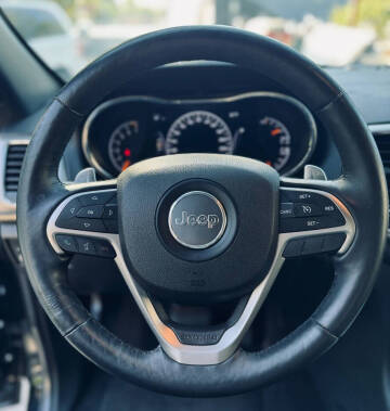 2017 Jeep Grand Cherokee Laredo E