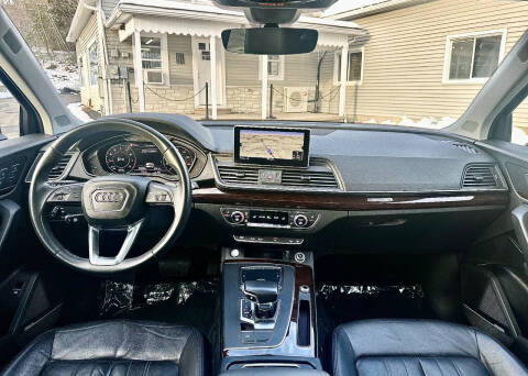 2018 Audi Q5 2.0T quattro Premium Plus