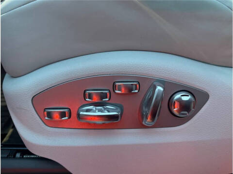 2020 Porsche Macan Turbo