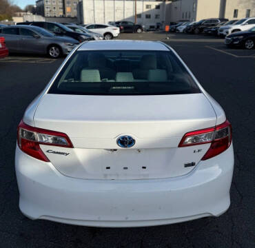 2013 Toyota Camry Hybrid